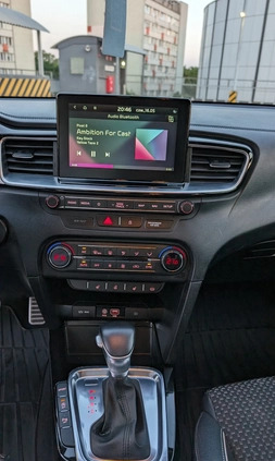 Kia Ceed cena 72999 przebieg: 71000, rok produkcji 2019 z Szczecin małe 121